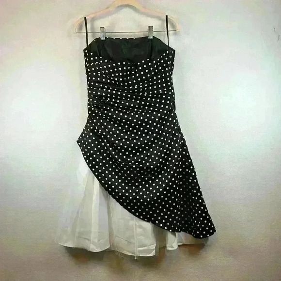 Onyx Nite Formal Prom Dress Black White Women’s Size 7/8 Satin Tulle Fit & Flare - Picture 2 of 8